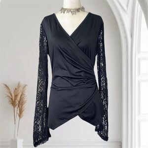 NWT Scaralet Darkness Black Witchy Whimsygoth Asymmetric Lace Bell Sleeve Top M